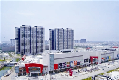 商场简介 宁波万达广场位于鄞州中心核心区,东面紧临城市主干道天童北
