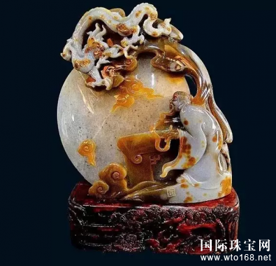 鱦