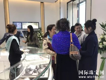 通化市爱丽丝珠宝盛大开业 梦想珠宝定制中心正式成立
