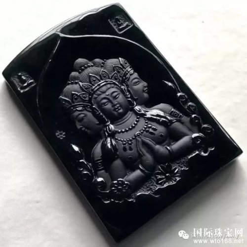 翡翠物语：翡翠墨玉的传奇故事