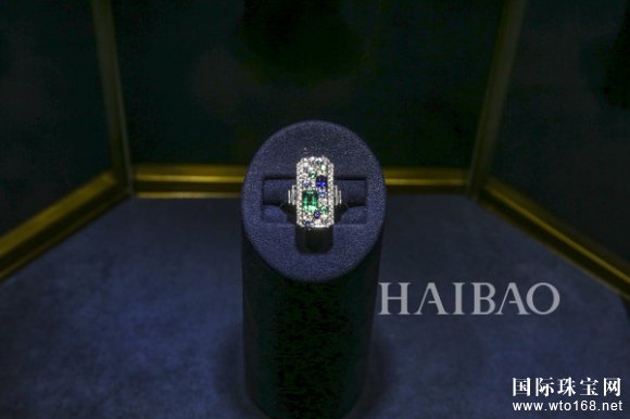 ˹ (Harry Winston) “ӡǡŦԼ”߼鱦չ——һ󶼻ҫʢ磡
