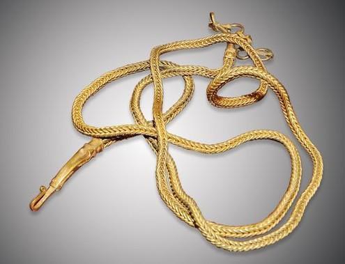 越王古法黄金宋代人戴的金腰带17米长1斤多重这该多魁梧